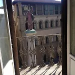 Tornabuoni View Bed & Breakfast 4*