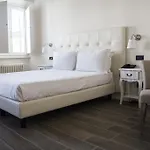 Oda ve Kahvaltı Tornabuoni View 4*