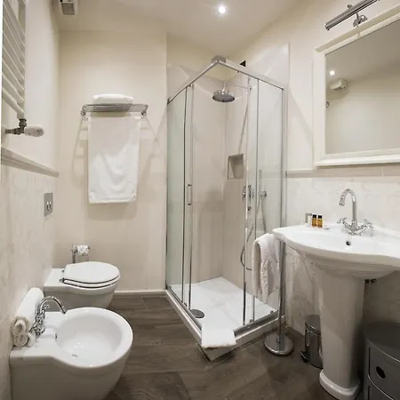 Tornabuoni View Bed & Breakfast 3*