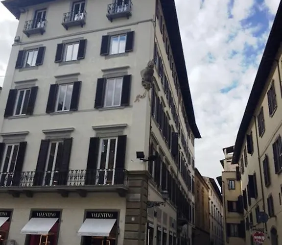 Alojamento de Acomodação e Pequeno-almoço Tornabuoni View 3*