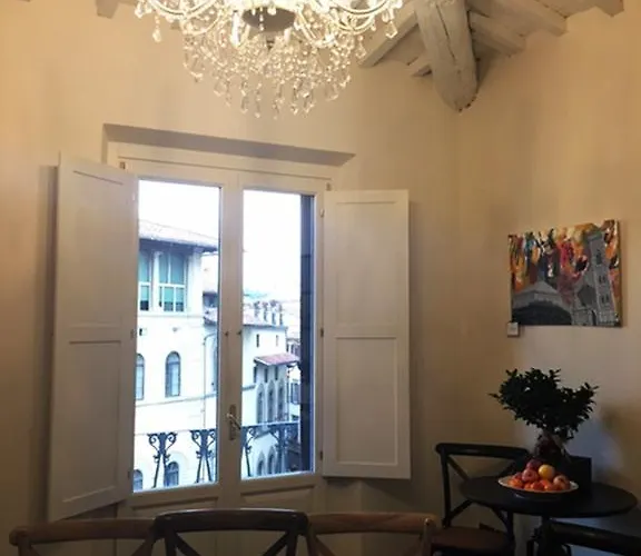 Tornabuoni View Panzió Firenze