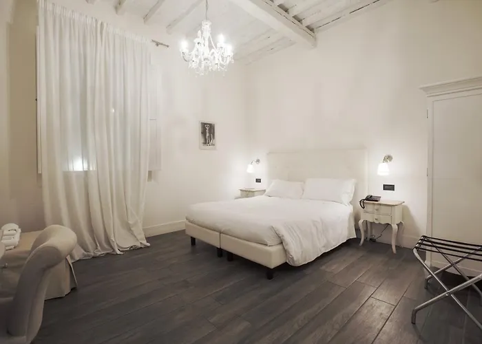 Bed & Breakfast Tornabuoni View