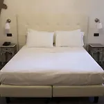 Tornabuoni View 4* Florenz