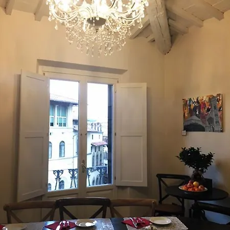 Tornabuoni View فندق مبيت وإفطار فلورنس
