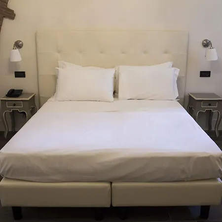 Tornabuoni View 4* فلورنس