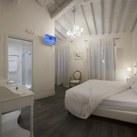Tornabuoni View 4*